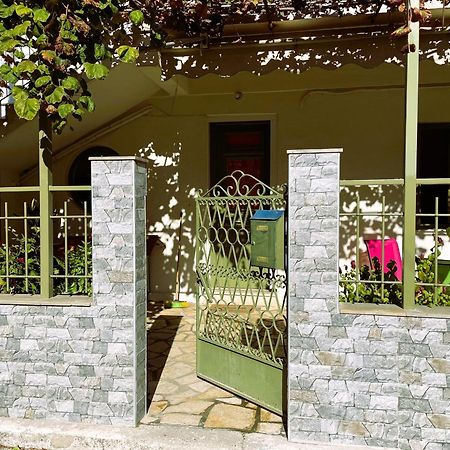 Villa Simotas 4 Four Poros  Exterior foto